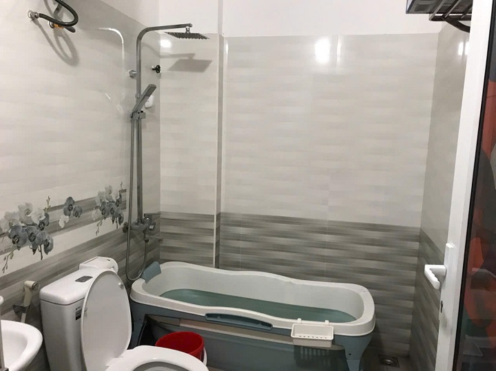 BÁN NHÀ 4 TẦNG – VỊ TRÍ ĐẸP – MẶT NGÕ Ô TÔ TRÁNH NHAU – QUÁN NAM, KÊNH DƯƠNG, LÊ CHÂN, HẢI PHÒNG
